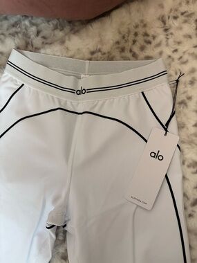 ALO airbrush high waisted white leggings